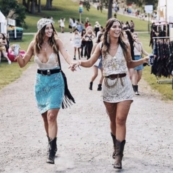 XS-M SPELL Spell & the Gypsy Collective Elsa Sequin Mini Dress in Eggnog - Picture 3 of 16